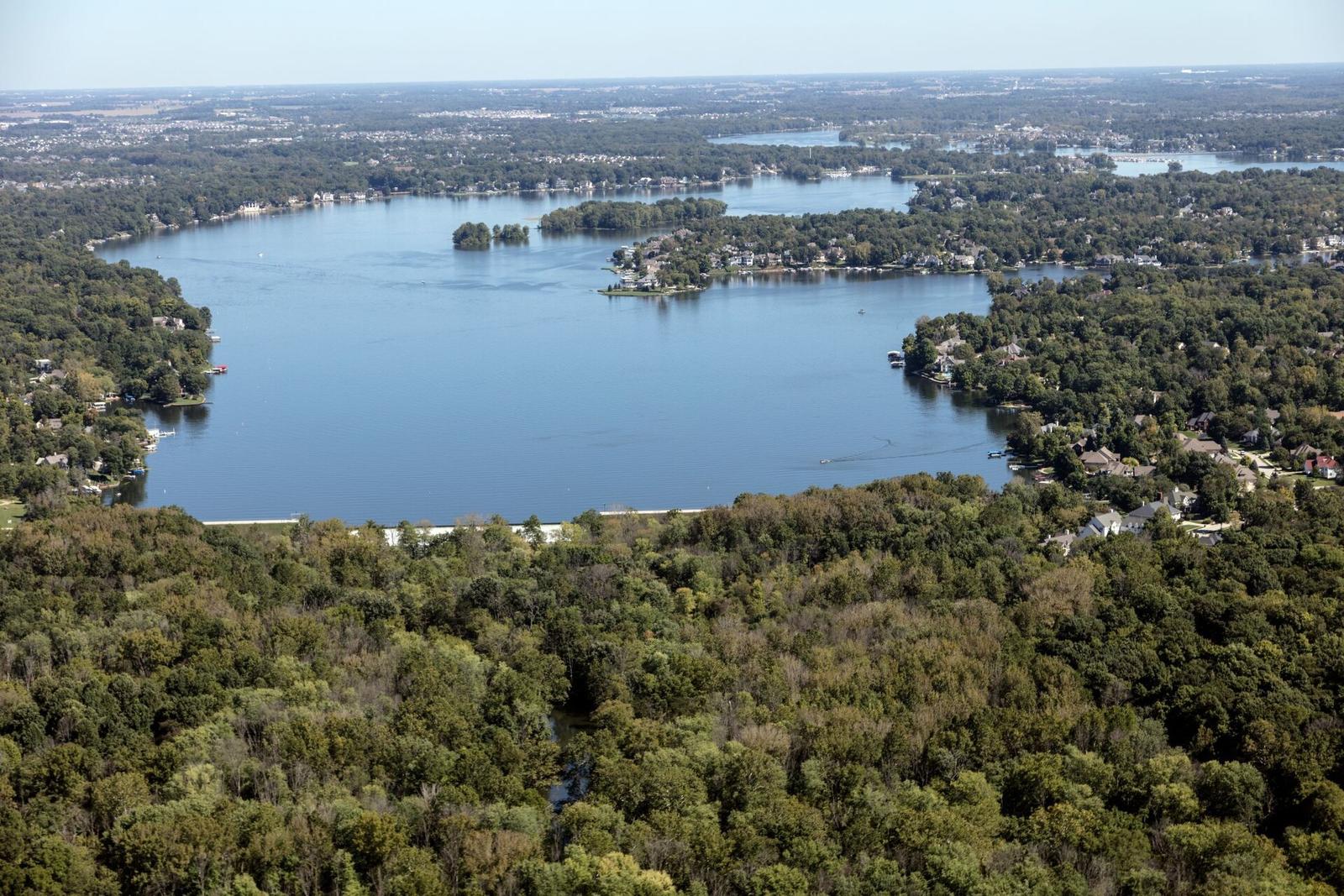 Fishers Waterfront Homes Surge Past Marion County With $598K Median Price